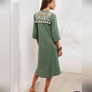 Soft Surroundings Green Embroidered Midi Dress
